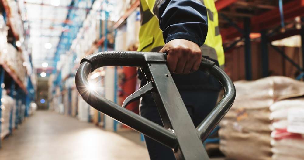 5 Costly Warehouse Cleaning Mistakes You Can’t Ignore