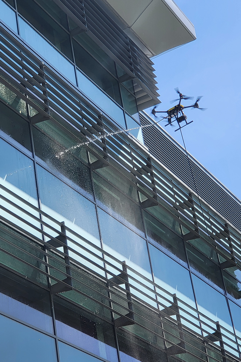Drone_window_high