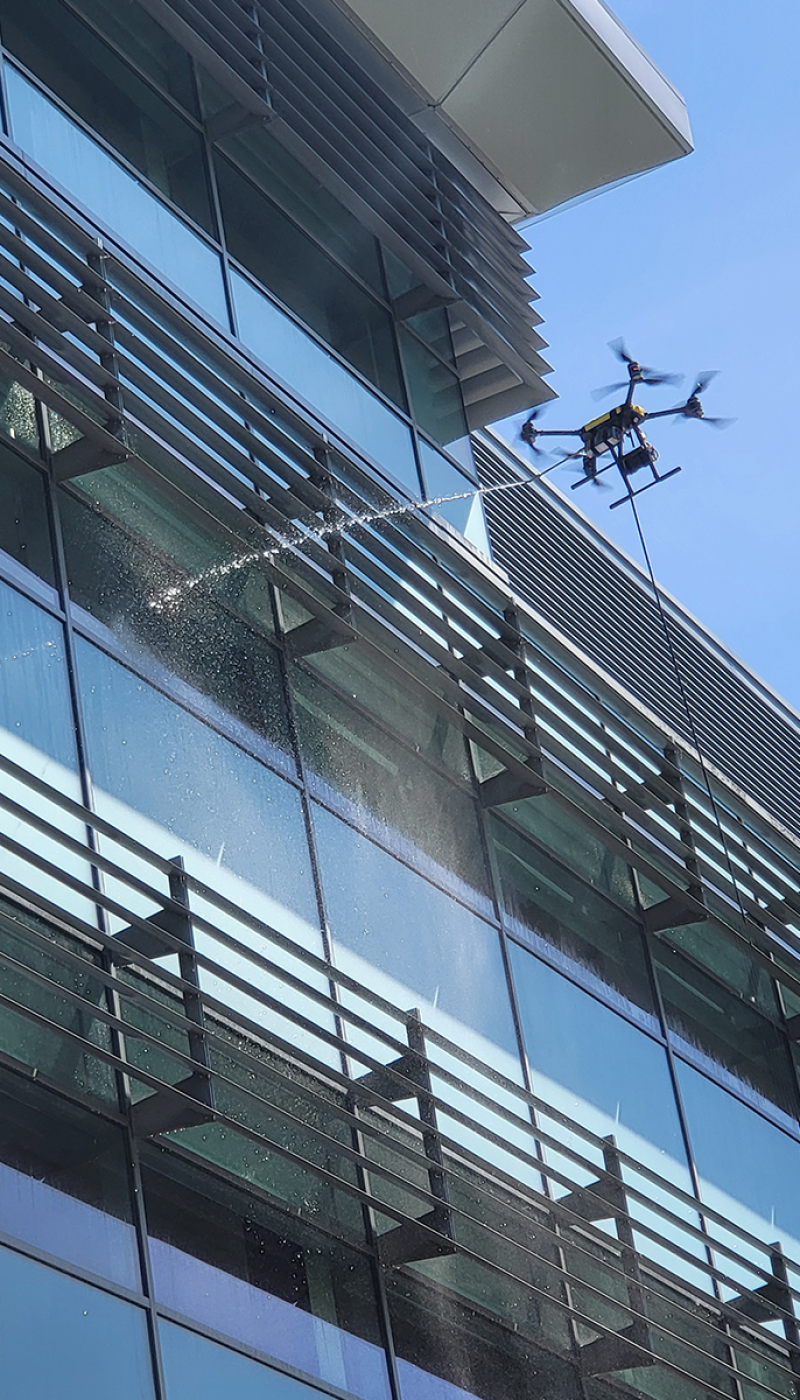 Drone_window_high