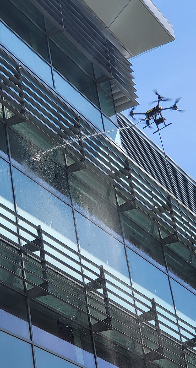 Drone_window_high