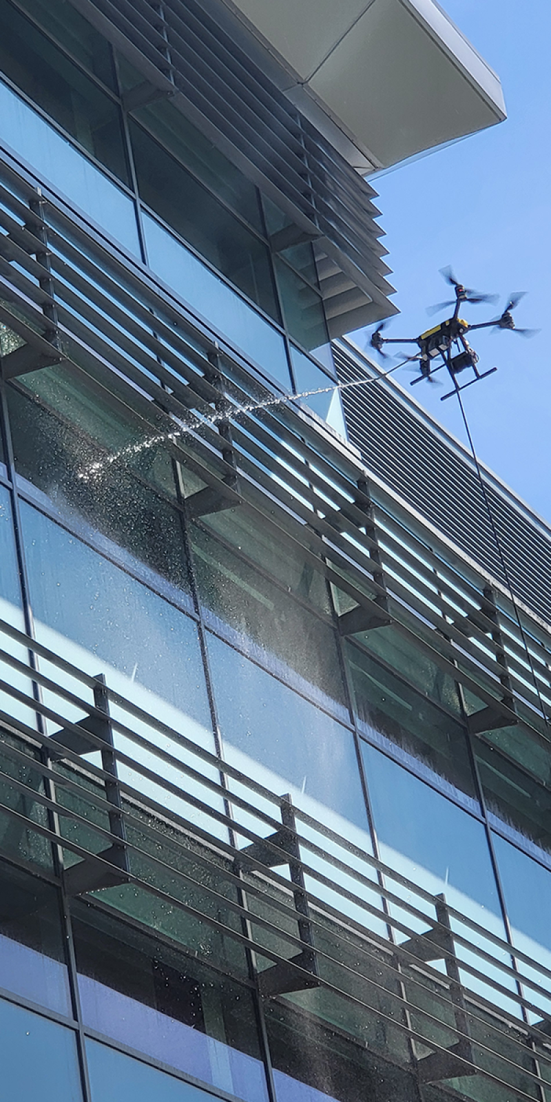 Drone_window_high