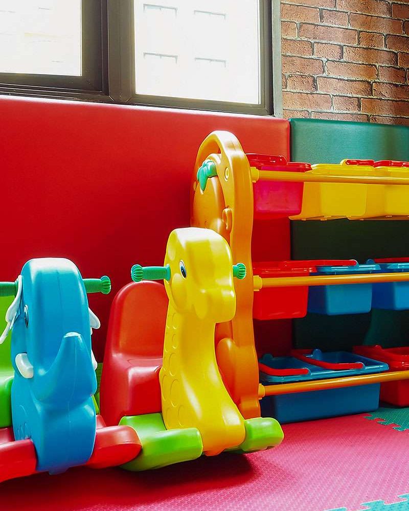 nursery_cleaning_toys
