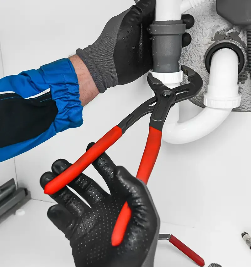 plumber_sink_pipe