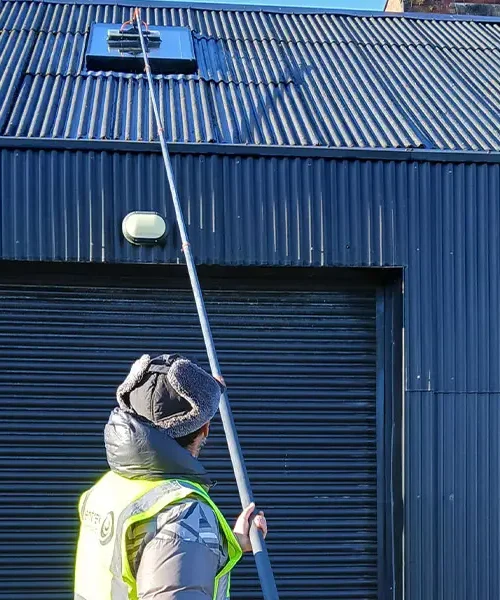 roof_window_clean_img