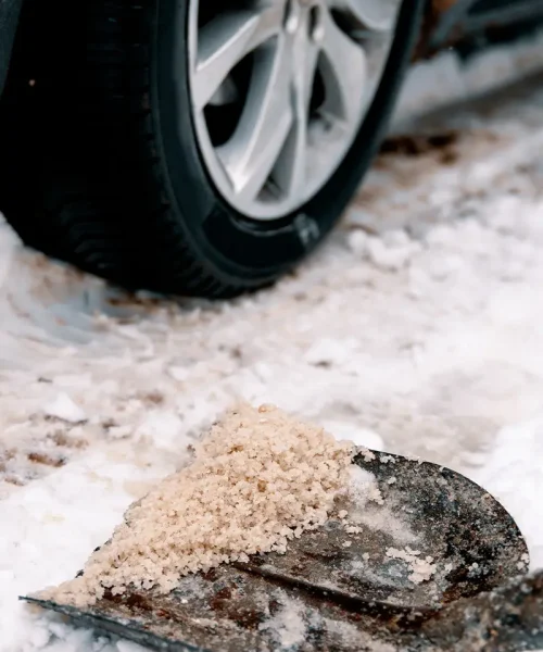 salt_grit_shovel
